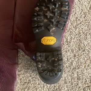 Men’s knee high boots size 10 D